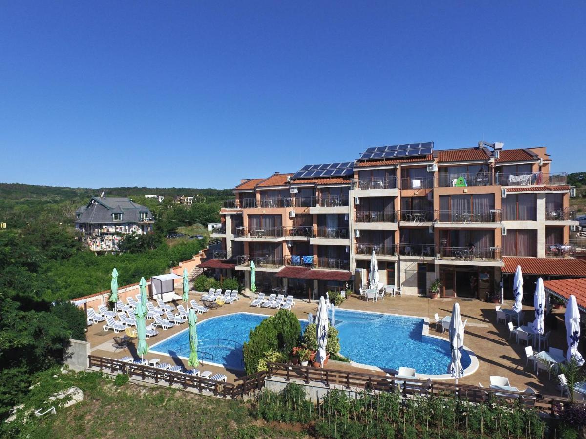 Семеен Хотел Golden Place Sozopol Exterior foto